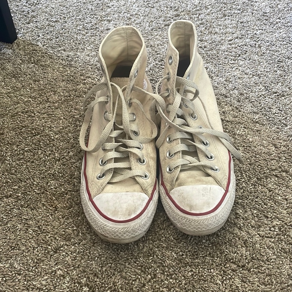 cream converse